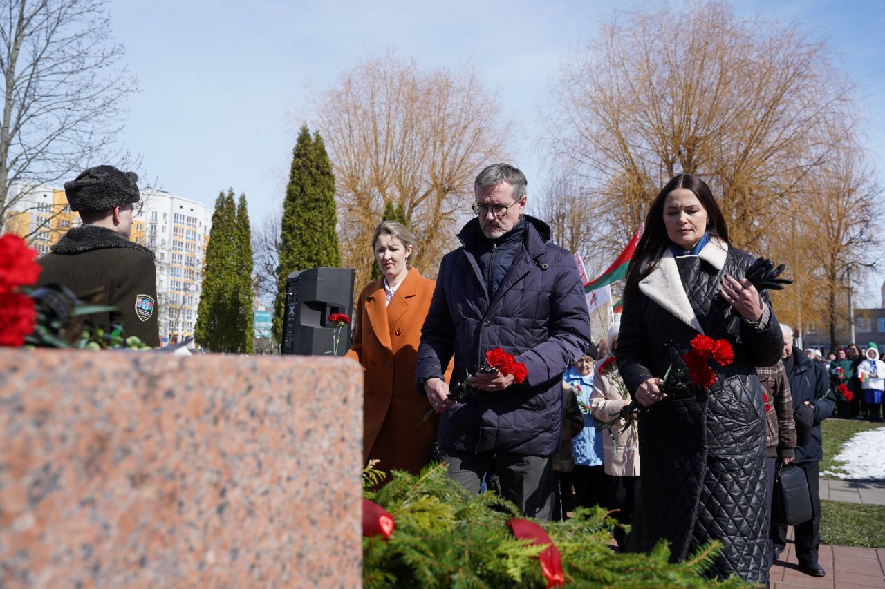 photo_2025-04-11_14-12-15 (4).jpg