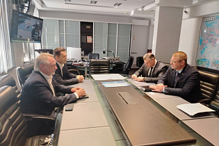 Продолжаем знакомство с резидентами свободной экономической зоны «Могилев»: Заместитель председателя Могилевского городского исполнительного комитета Антон Владимирович Бельский посетил СООО «Джокей Могилев» - Фото 1