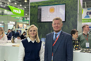 Представитель администрации СЭЗ «Могилев» принимает участие работе 19-ой Международной выставки оборудования, материалов и комплектующих для деревообрабатывающей и мебельной промышленности WOODEX 2025 - Фото 3